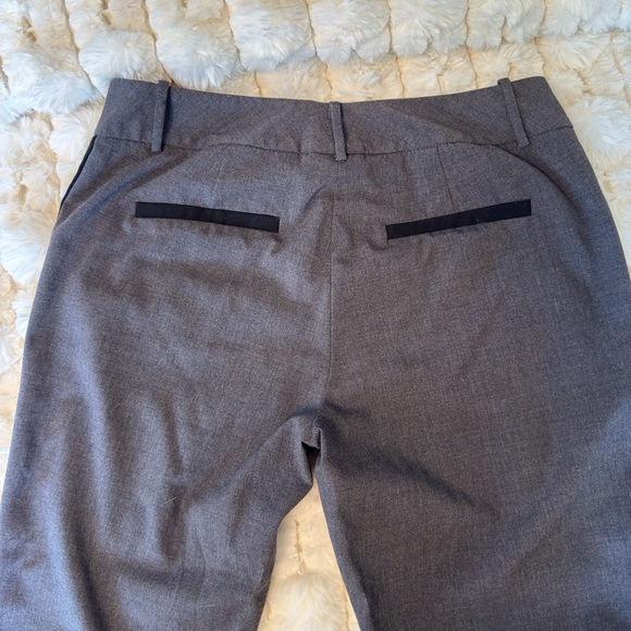 Ann Taylor size 6 ankle pants - Picture 3 of 3